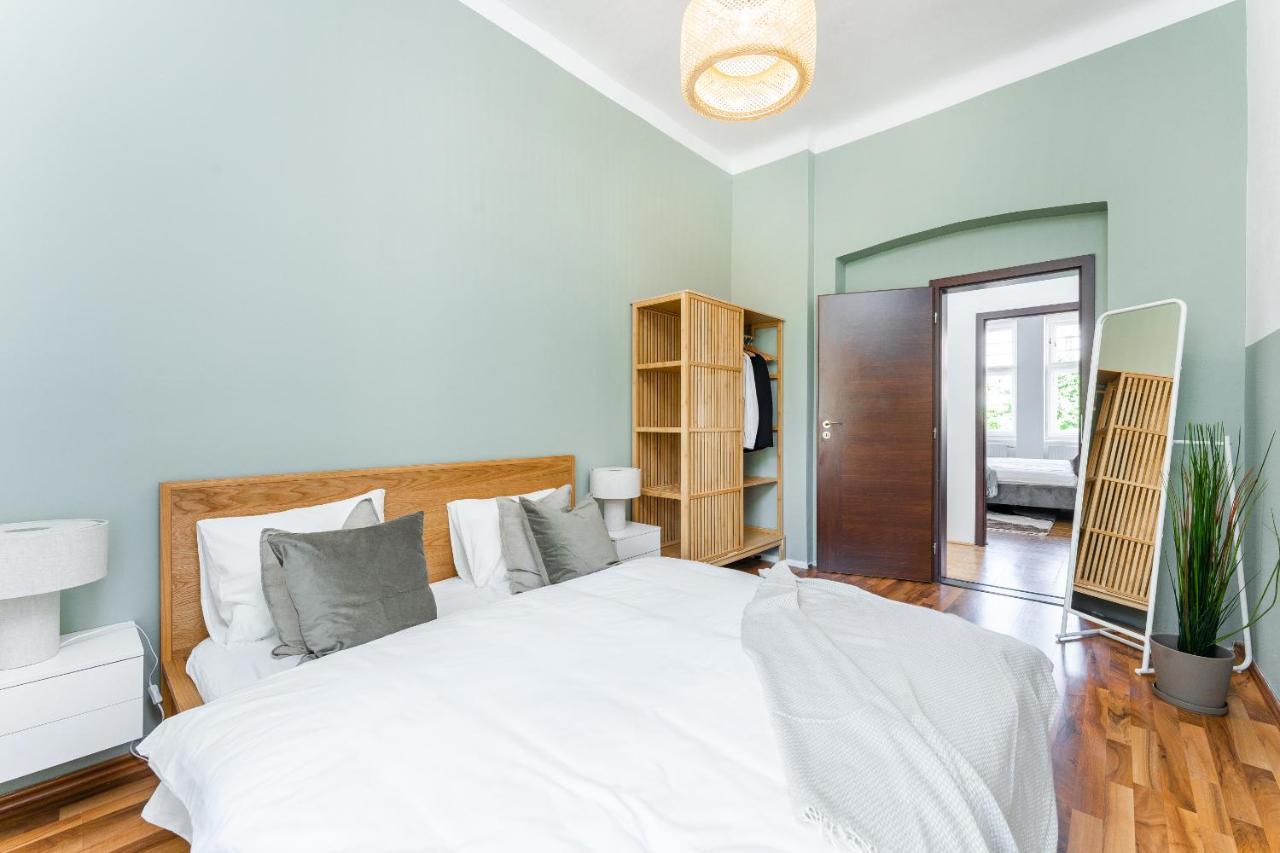 Spacious Near Center Appartement Prague